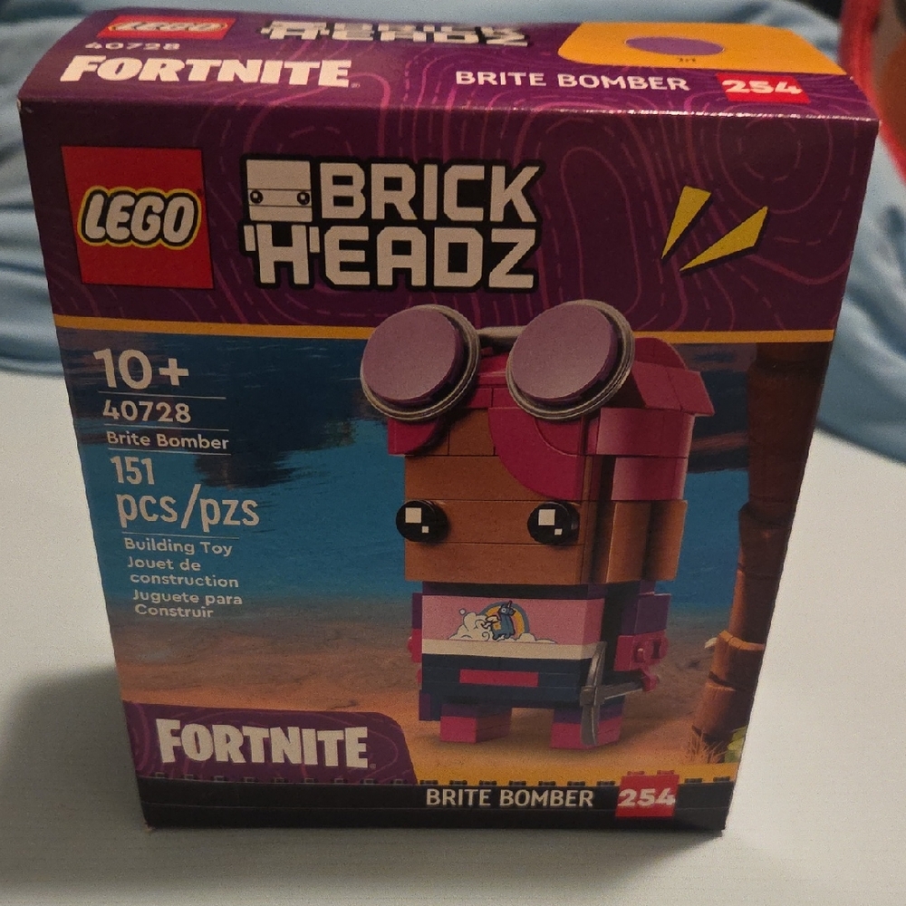 LEGO BrickHeadz Fortnite Brite Bomber Set